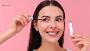Natural Eyelash Growth Tips: Safe Home Remedies & Care